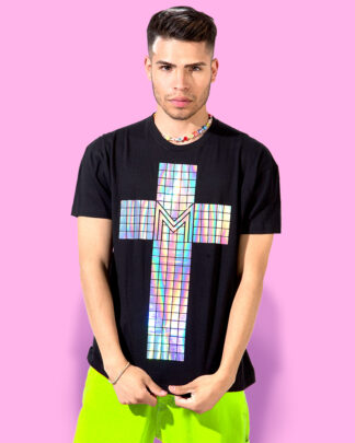 Playera t-shirt camiseta polera unisex genderless inspirada en Madonna estampada con vinil tornasol iridiscente reflejante arcoíris