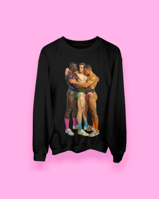 Beso de tres (sudadera negra)