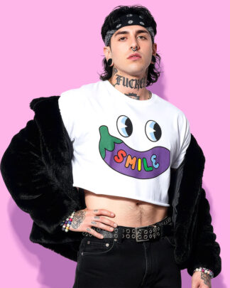 Smile berenjena crop-top (playera corta blanca)