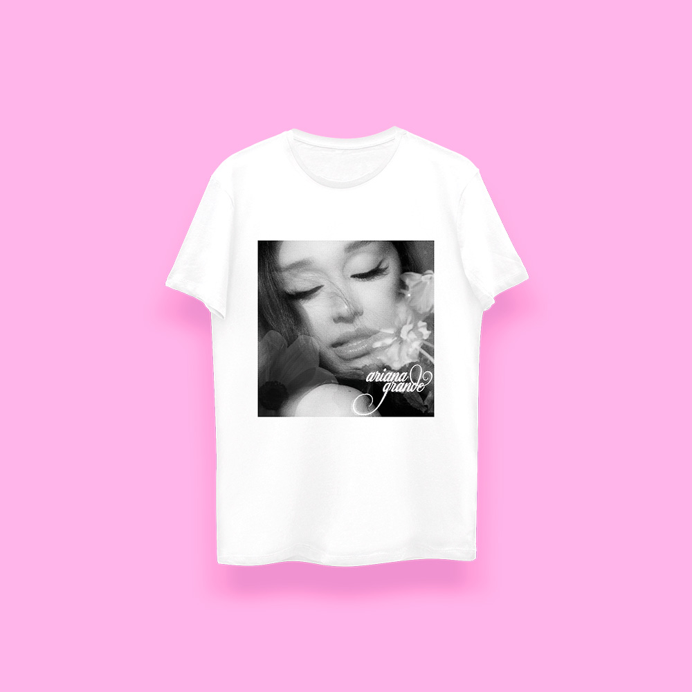 Ariana Grande PETAL (playera blanca)