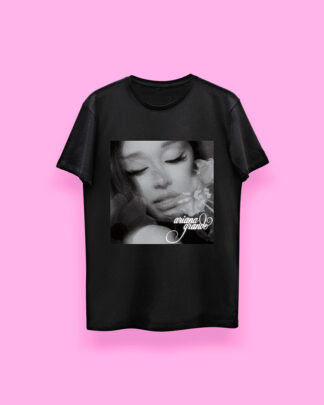 Ariana Grande PETAL (playera negra)