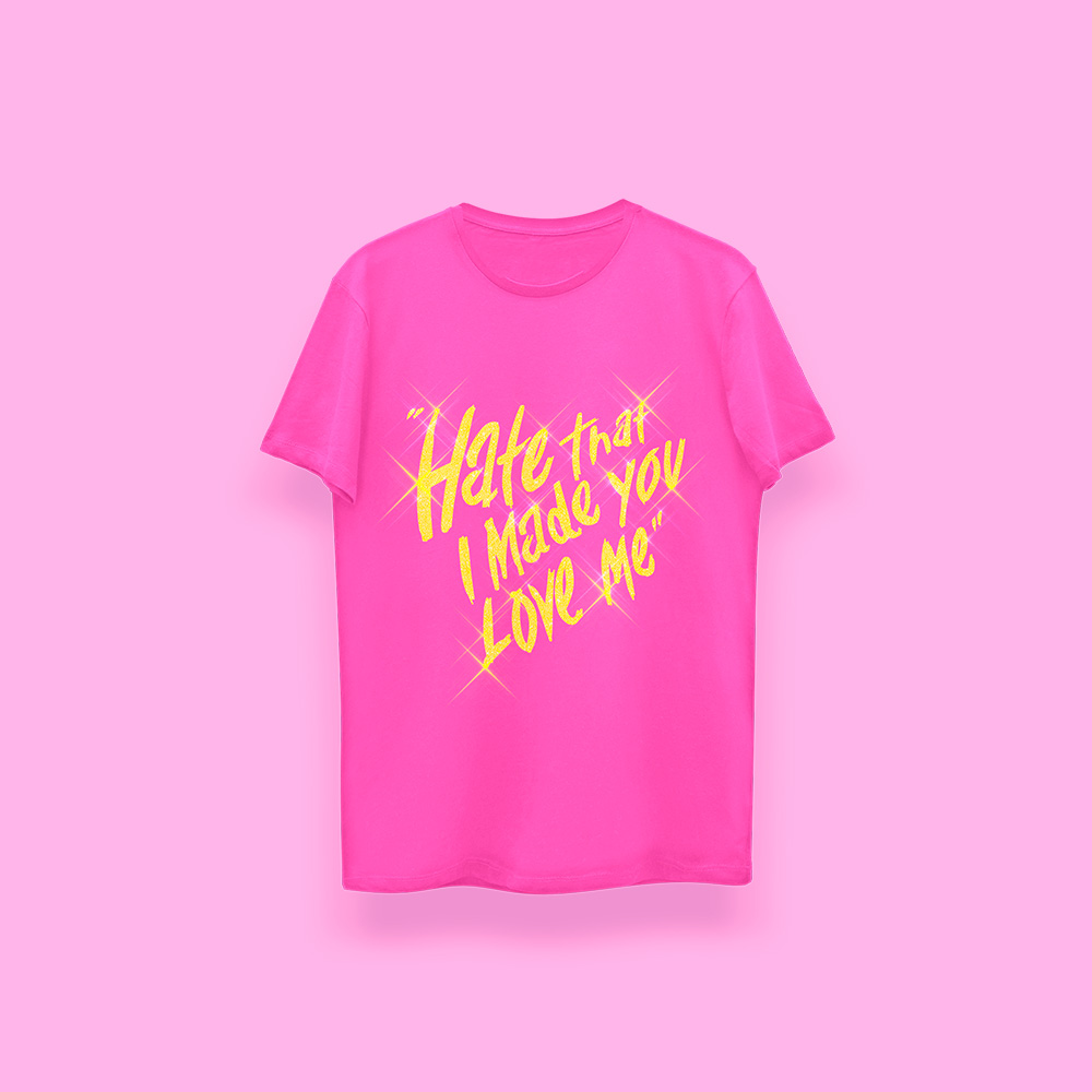 Ariana Grande hate that i... (playera fucsia)