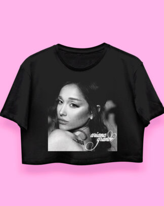 Ariana Grande PETAL crop-top (playera corta negra)